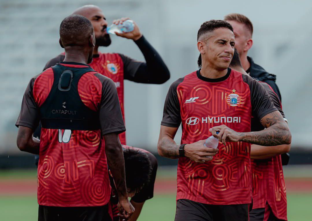 Link Live Streaming Persija vs Persijap: Macan Kemayoran Menggila, Elang Laut Jawa Terancam Tumbang