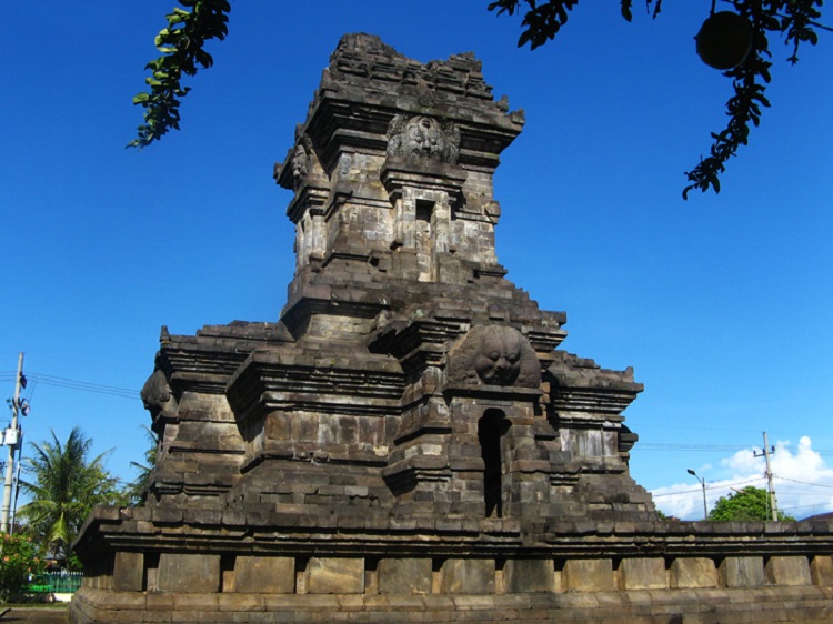 5 Fakta Sejarah Tentang Candi Singosari, Salah Satu Peninggalan 3 Kerajaan Besar di Jawa Timur 