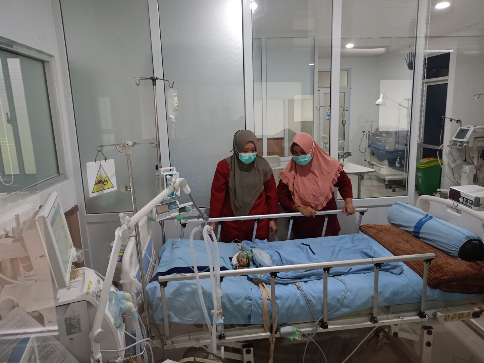 Alhamdulillah, Operasi Bayi Tanpa Batok Kepala Asal Way Kanan Berjalan Lancar