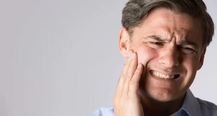 Sering Sakit Gigi? Coba Gunakan 4 Bahan Alami Ini Agar Tidak Kambuh Lagi