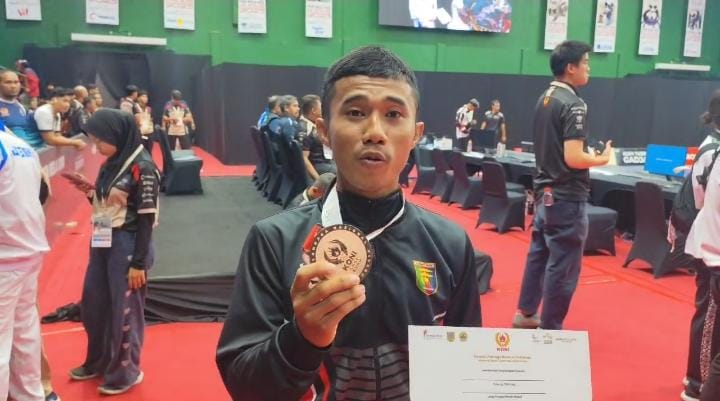 Atlet Sambo Asal Lampung Maulana Abitama Raih Perunggu di PON Beladiri 2025