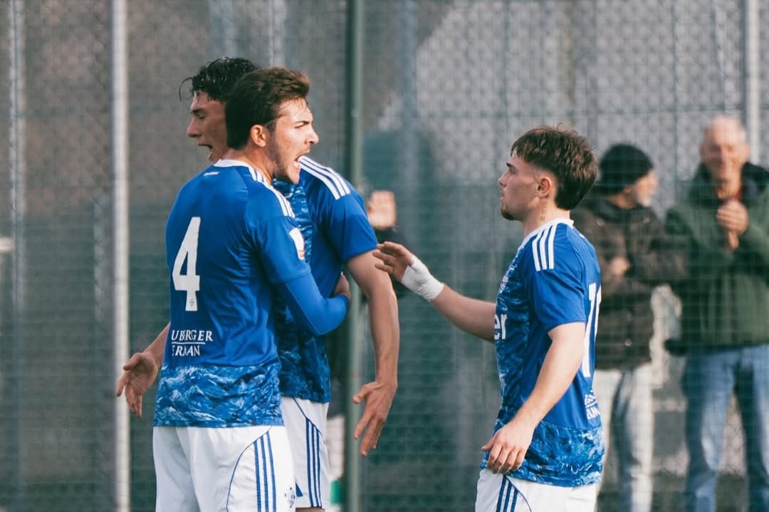 Prediksi Skor Cagliari vs Como: Duel Sengit di Unipol Domus, Isolani Bertekad Perbaiki Performa Kandang