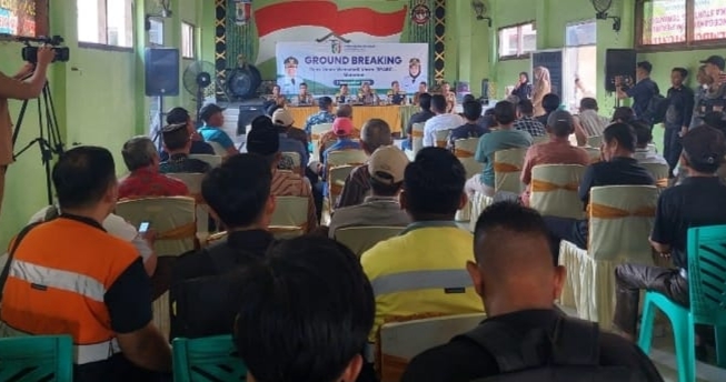 Bertahap, Pemkab Pringsewu Perbaiki Tiga Ruas Jalan 