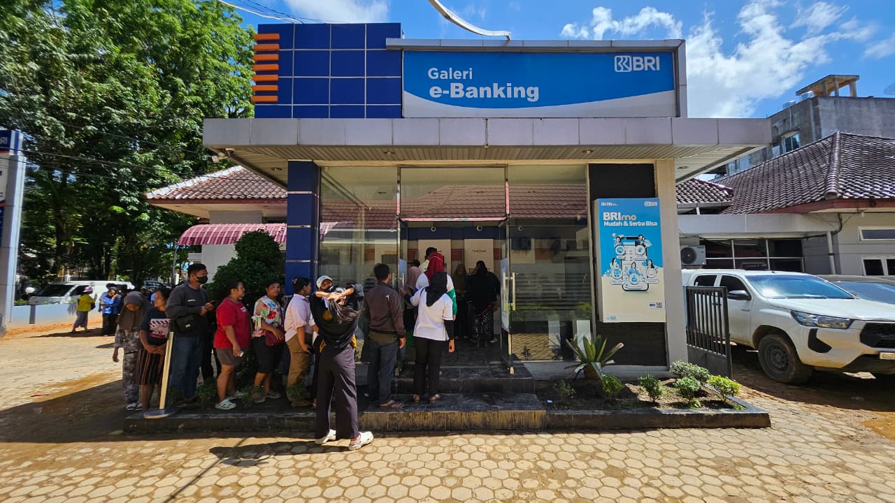 Aktifkan Protokol Manajemen Kelangsungan Usaha, Layanan BRI Tetap Terjaga di Daerah Terisolir Bencana Banjir