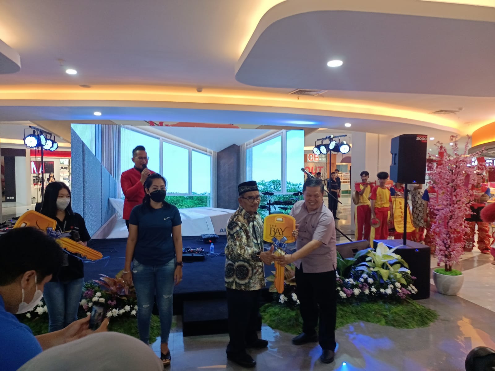 The Bay Apartment Lampung Gelar Serah Terima Unit Perdana