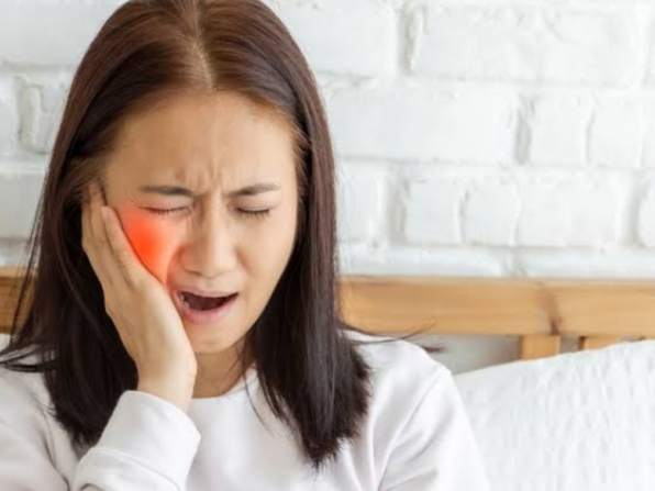 8 Obat Alami Sakit Gigi Berlubang, yang Terakahir Paling Bagus untuk Ibu Hamil