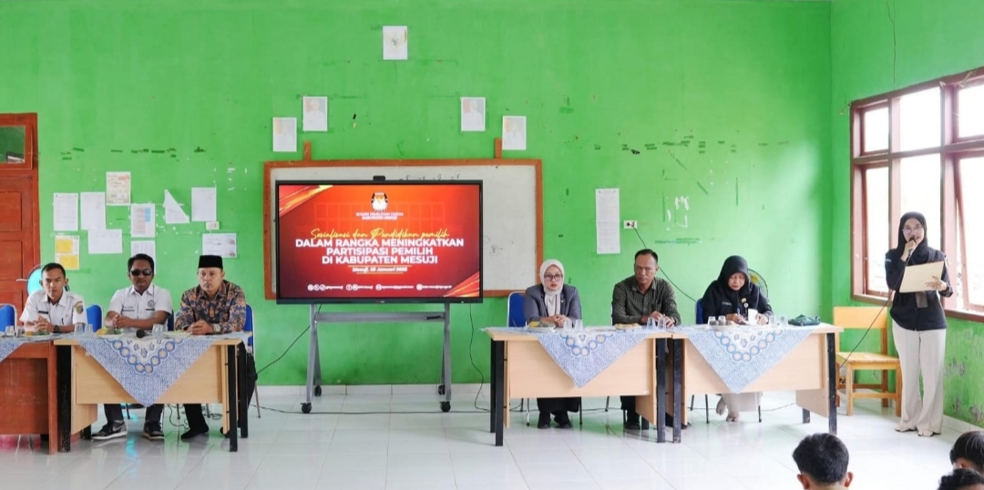 KPU Mesuji Lakukan Antisipasi Golput Dini Lewat  Pendidikan Pemilih di Sekolah