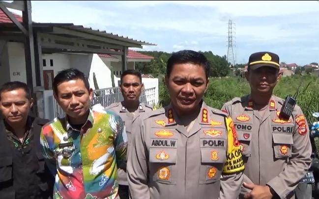 Angin Kencang Rusak Rumah warga di Kemiling, Polresta Bandar Lampung Salurkan Bantuan