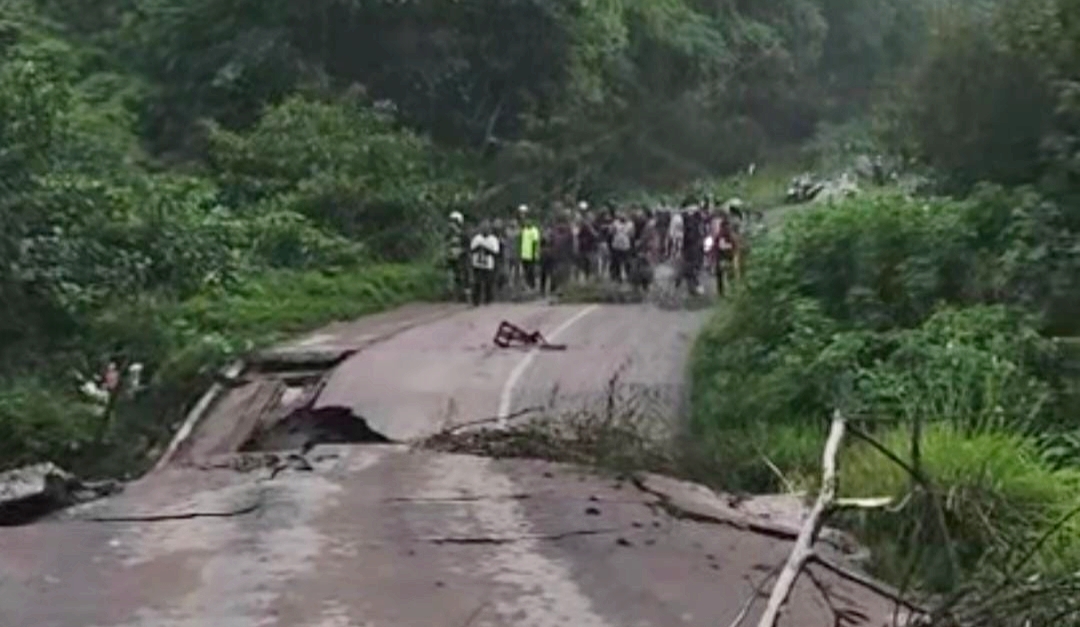 Kondisi Terkini Jalur Seranggas Lampung Barat yang Putus Total, Akses Warga Lumpuh