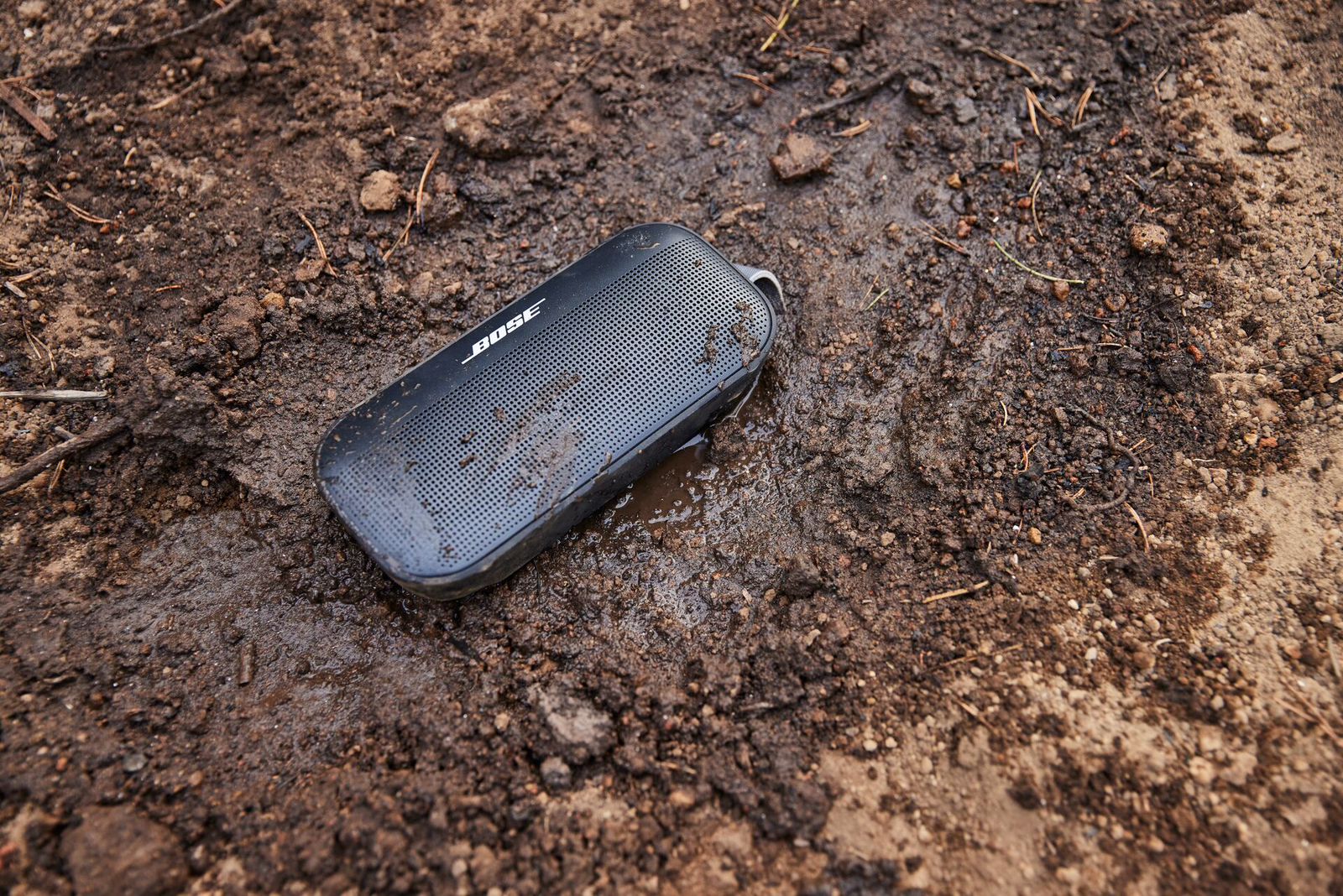 Bose SoundLink Flex Speaker Bluetooth yang Tangguh di Segala Cuaca Untuk Kamu yang Aktif