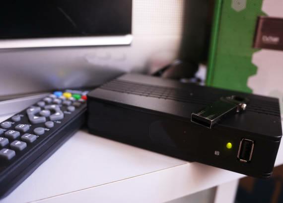 Simak, Inilah Tiga Cara Simple Perbaiki Remote Set Top Box yang Tidak Berfungsi Lagi