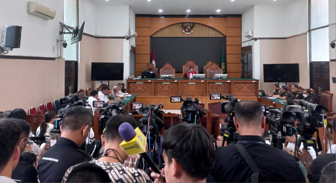 Hakim Tolak Praperadilan Nadiem Makarim, Ruang Sidang PN Jaksel Jadi Saksi Babak Baru Kasus Chromebook