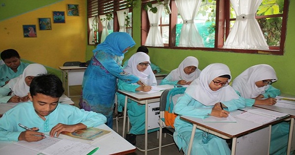 Dampak Aturan Baru Kemenag, Madrasah Negeri di Way Kanan Terancam Punah