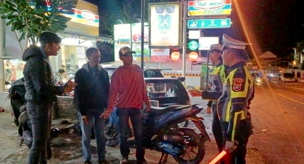 Libatkan 39 Personel, Polres Tanggamus Aktif  Gelar Patroli Malam, Beri Rasa Aman Kepada Masyarakat 