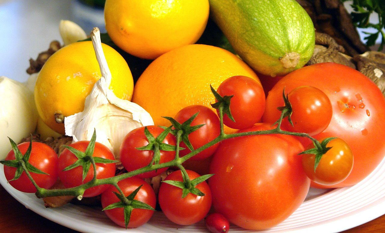 Mudah Didapat, Buah dan Sayur Ini Bagus untuk Menjaga Kesehatan Mata 