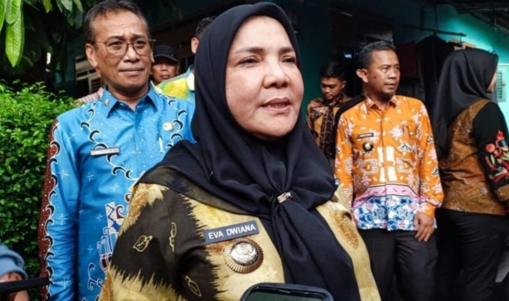 Bunda Eva Buat Gebrakan Infrastruktur 2026! Target 200 Jalan Mulus, Jalan Provinsi Rusak pun Siap Ditangani