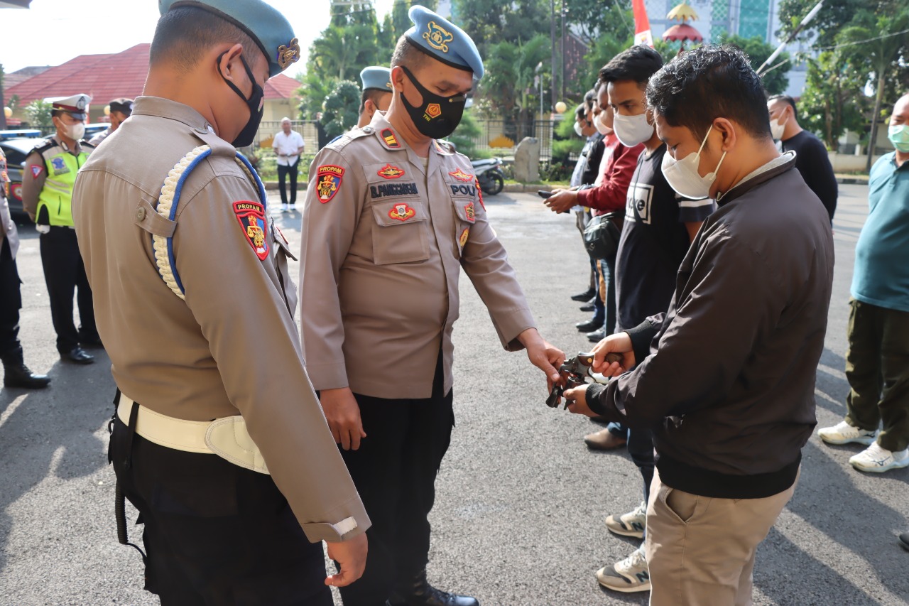 Tak Ingin Terulang Polisi Tembak Polisi di Lamteng, Propam Polresta Bandar Lampung Razia Senpi