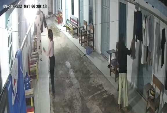 Dua Perempuan Terekam CCTV Satroni Kosan di Pringsewu, Ini yang Diambil
