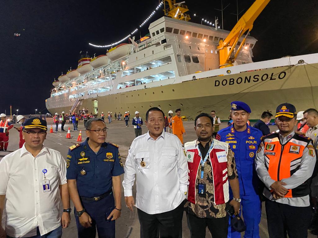 Gubernur Lampung Tinjau Pemudik Bermotor di Pelabuhan Panjang