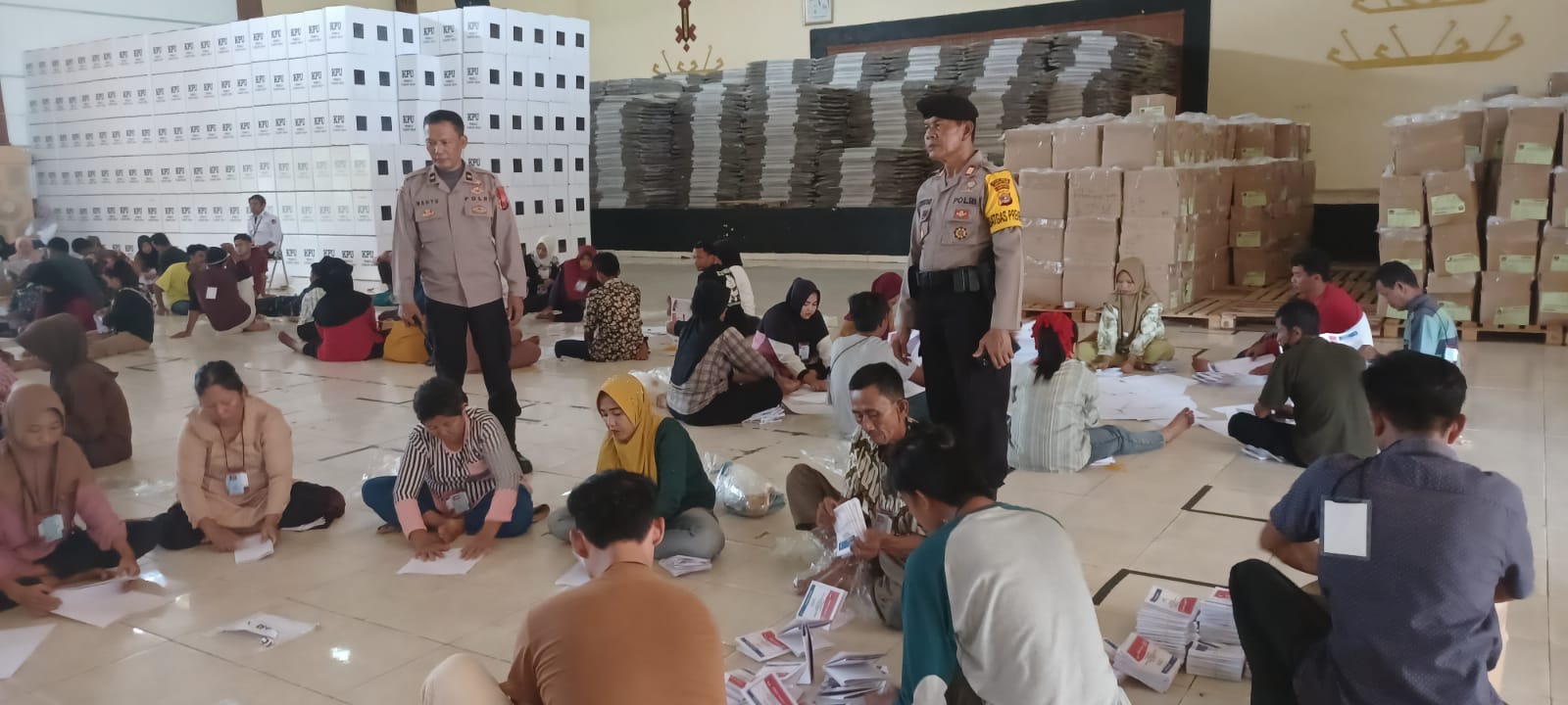 Pelipatan Suara Pemilu 2024 di Lampung Timur Melibatkan 500 Pekerja Harian