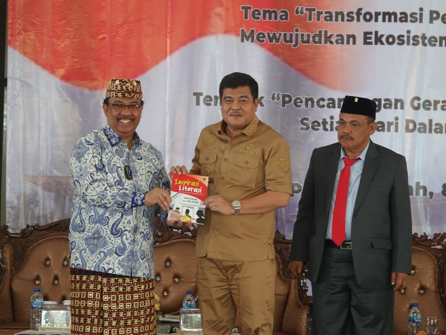 Bupati Lampung Tengah Musa Ahmad Canangkan Gerakan Gemar Membaca 30 Menit