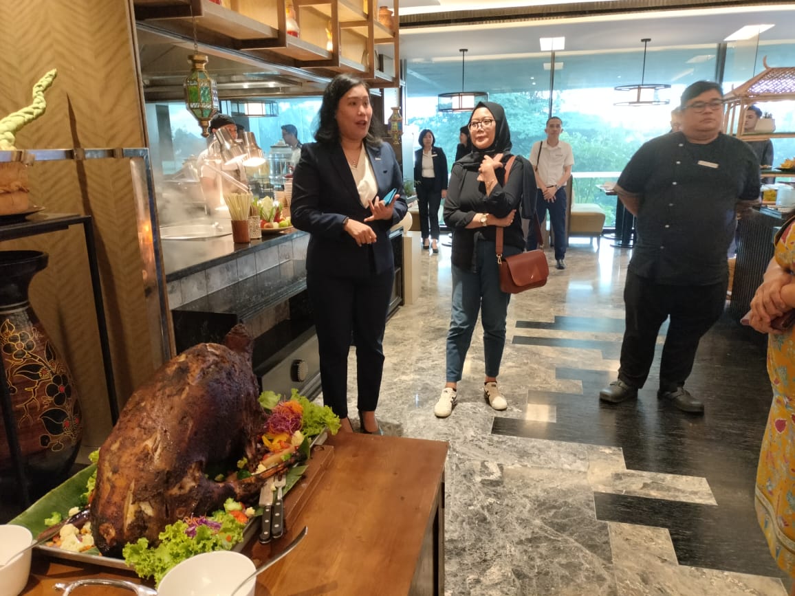 2 Konsep Hidangan Spesial Ramadhan Iftar Hotel Radisson Lampung Kedaton, Ada Menu Kambing Guling Loh 