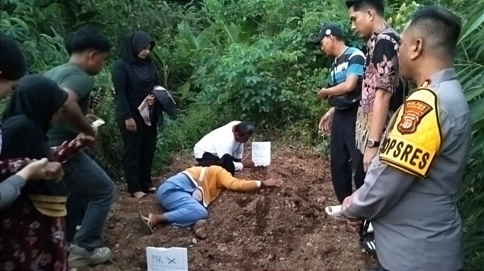 Mayat Tanpa Kepala yang Ditemukan di Tanggamus Diduga Warga Jakarta, Pakaian Korban Ternyata...