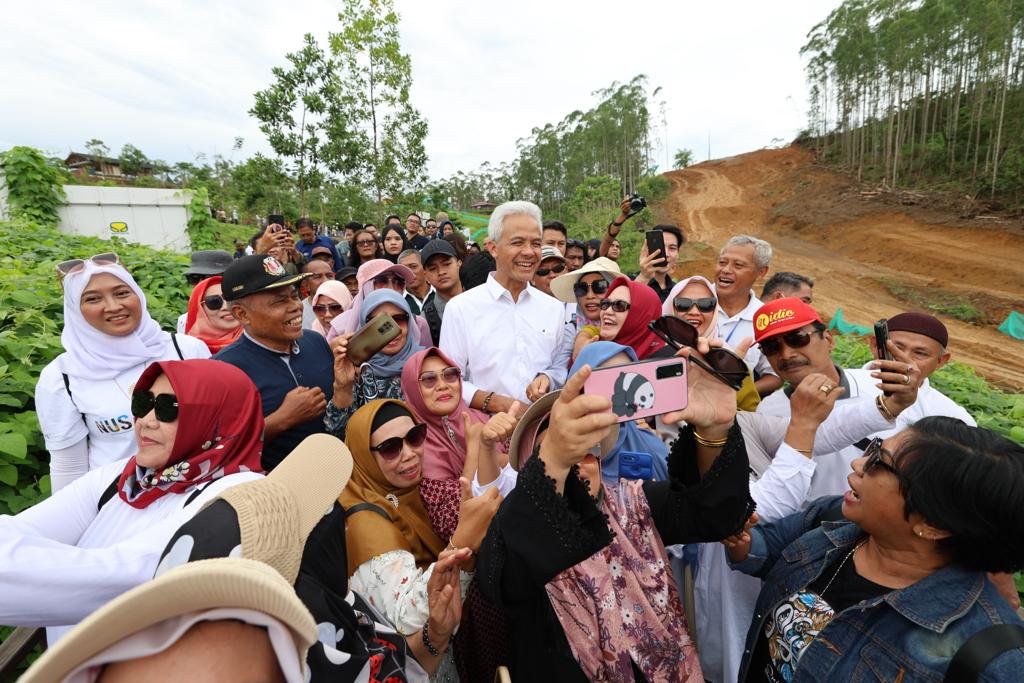 Di Kalimantan Tengah, Ganjar Pranowo Sebut Akan Lanjutkan IKN
