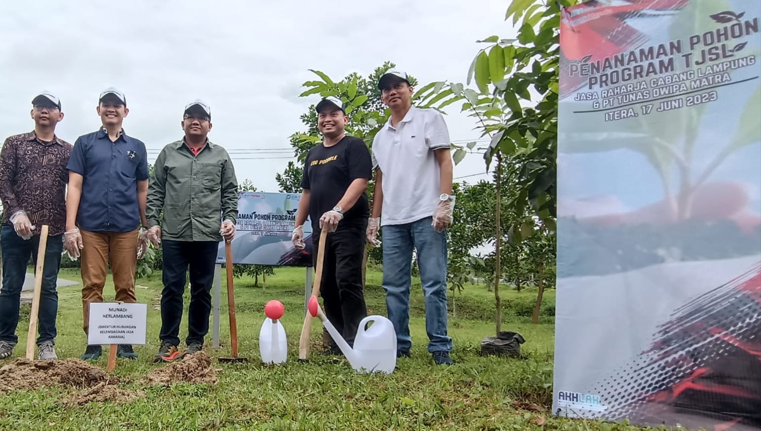 Kolaborasi TDM Honda Dan Jasa Raharja Tanam 1000 Pohon