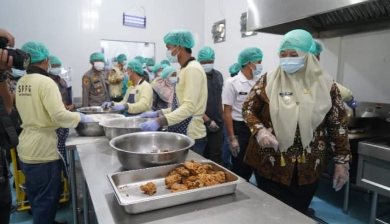 Bupati dan Wakil Bupati Pringsewu Tegaskan Persiapan MBG Harus Mengacu Pada SOP