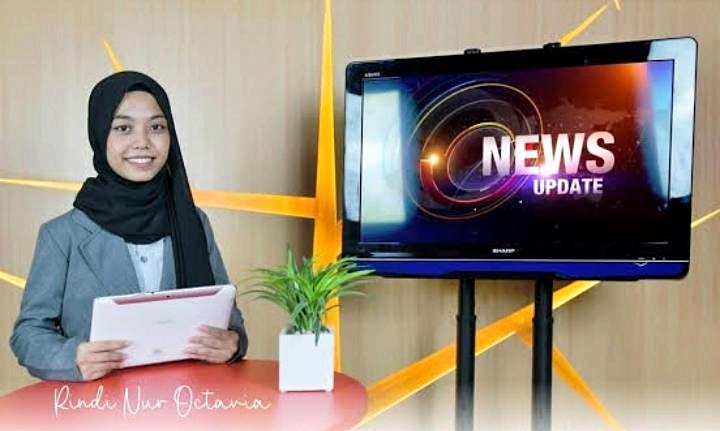 Mahasiswi Sastra Inggris UTI Juara Newscasting The 10Th Bina Darma Rector’s Trophy