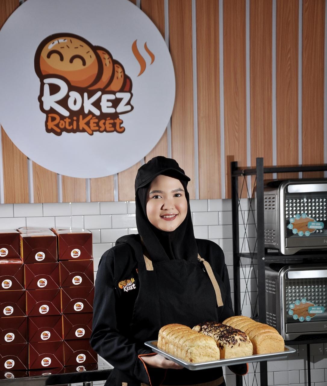 Yuk Cobaiin Nikmatnya Rokez Roti Keset Krim Spesial Pertama di Lampung