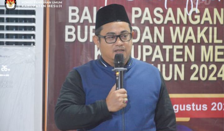 5 November, KPU Mesuji Sortir dan Lipat Surat Suara Pilkada 2024