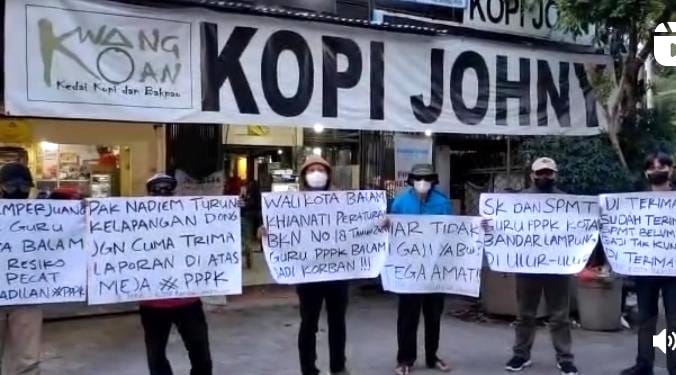 Gaji Belum Dibayar, Puluhan Guru PPPK Bandar Lampung Curhat ke Hotman Paris 