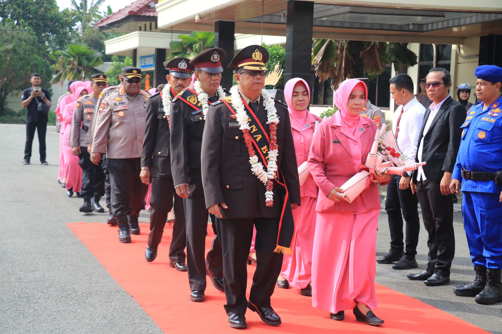 Tiga Anggota Polres Tulang Bawang Purnabakti, Satu Diantaranya Kabag Ops