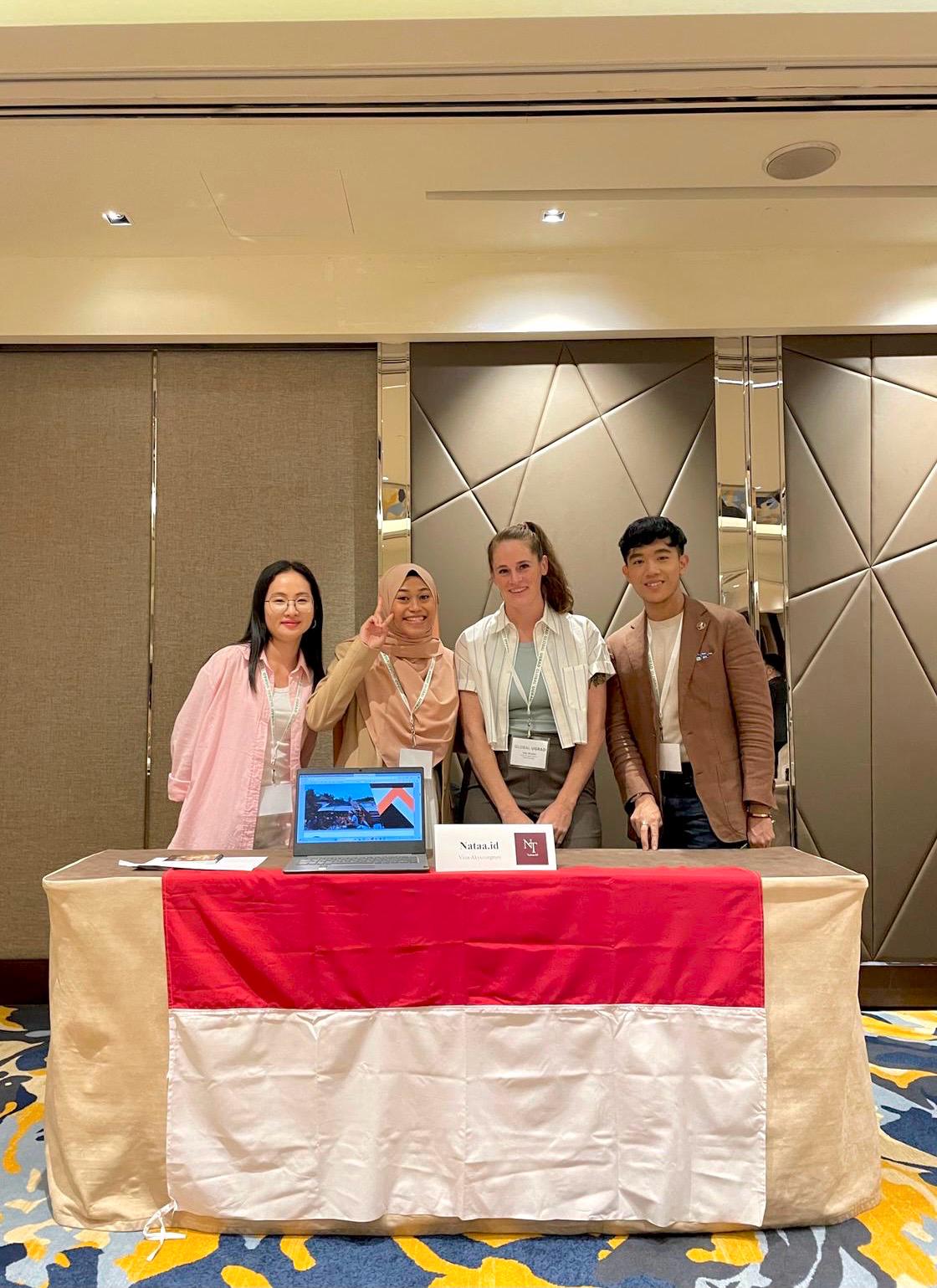 Alumnus Universitas Teknokrat Indonesia Vina Qurrota Akyuningrum Terus Lebarkan Sayap Pendidikannya