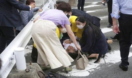 Mantan Perdana Menteri Jepang Abe Shinzo Ditembak saat Berpidato, Pelaku Dikabarkan Mantan Anggota AL Jepang