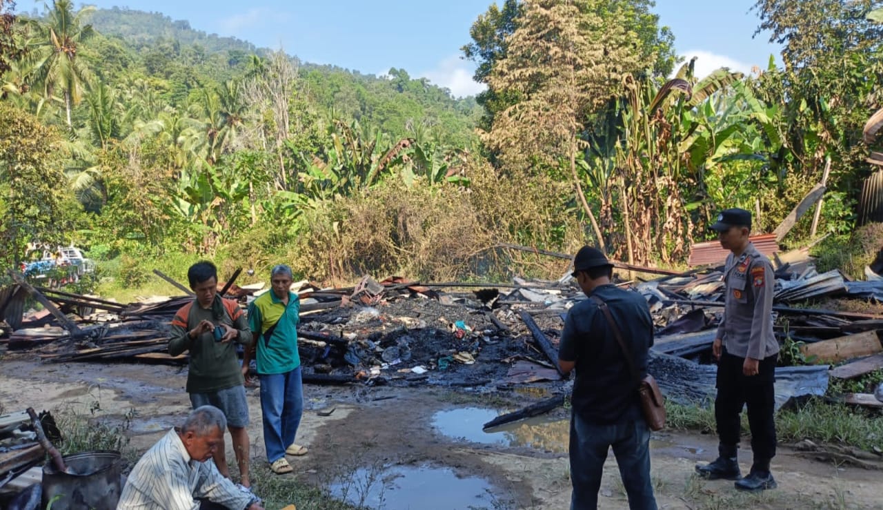 Akibat Rumah Terbakar, Warga Pekon Sukajaya, Semaka Tanggamus Alami Luka Bakar