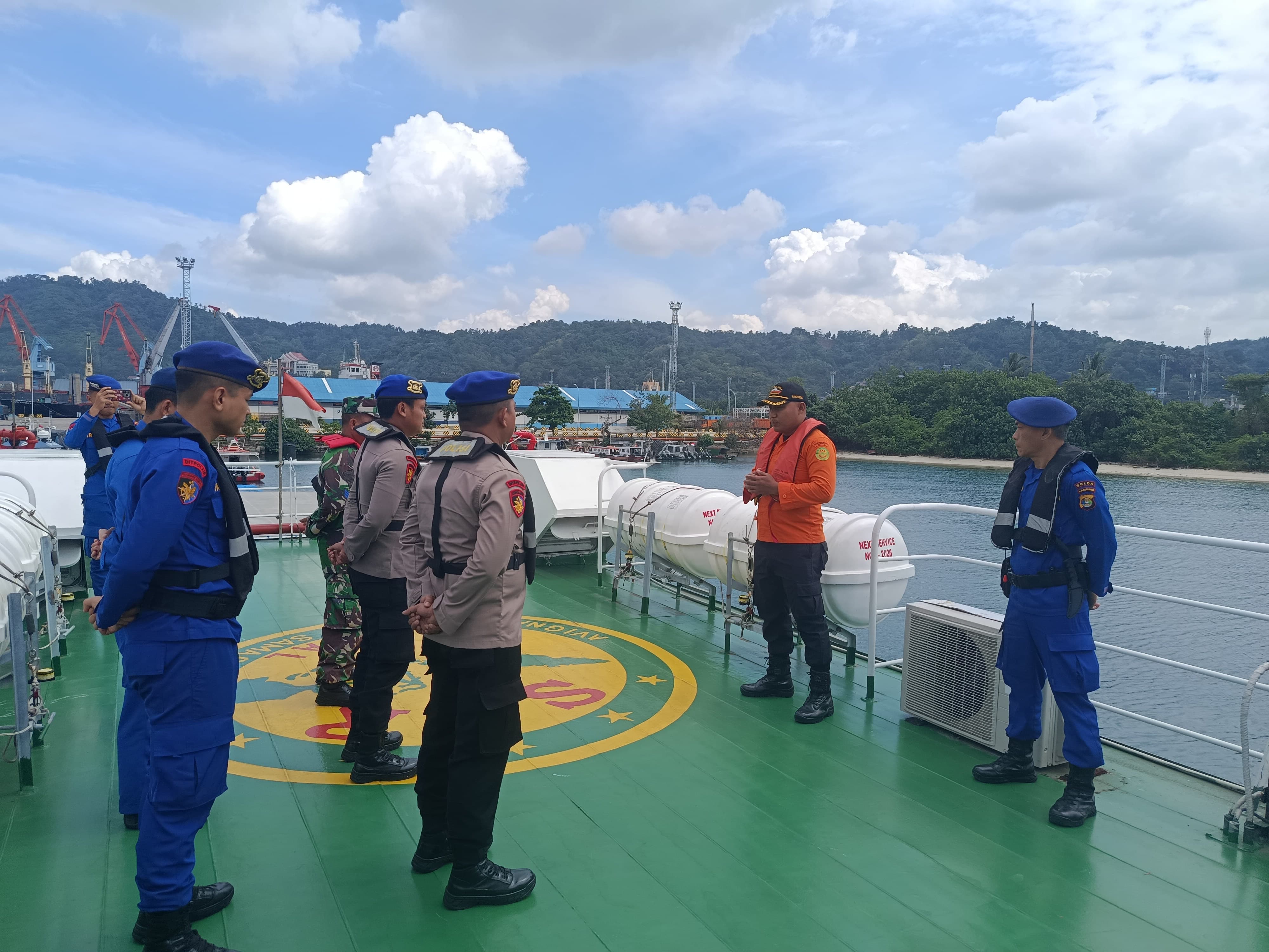 Belum Ditemukan, Pencarian Delapan ABK KM Maulana 30 Oleh Tim SAR Berlanjut 