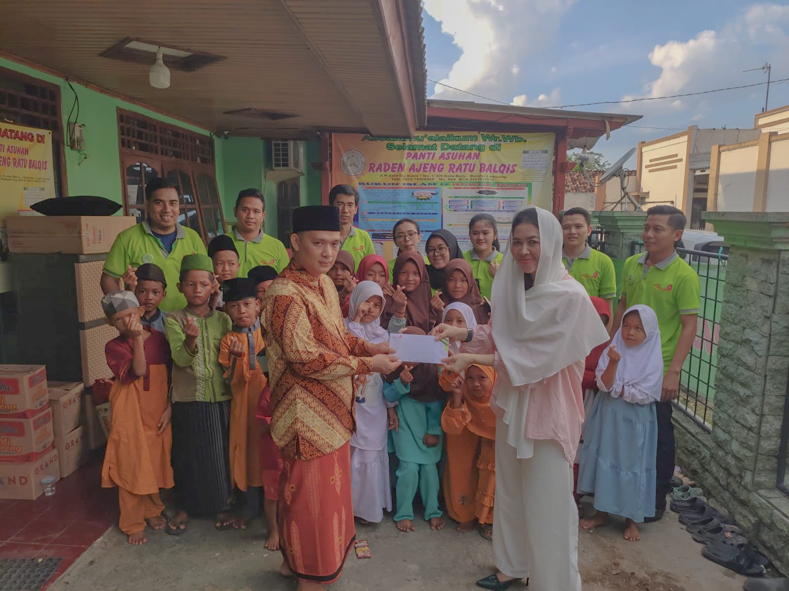 Chandra Inn Salurkan Bantuan ke Panti Asuhan