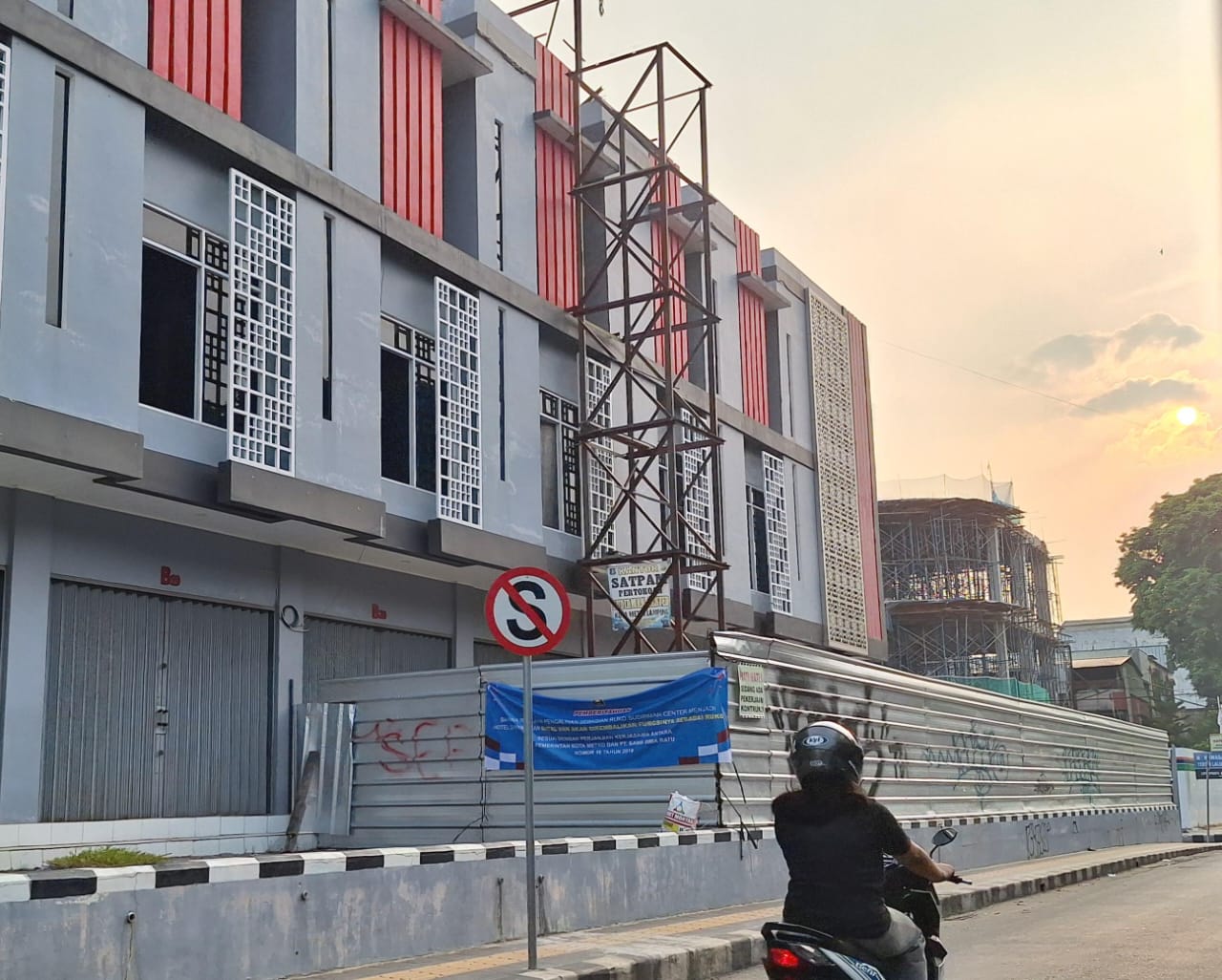 Segel Ruko Sudirman Dibuka, Pemkot Metro Kembalikan Fungsi Bangunan Sesuai Izin