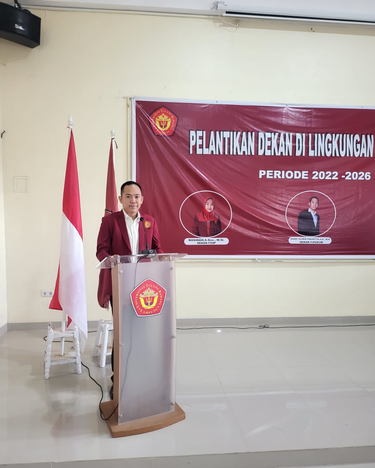 Dikukuhkan, Ahadi Fajrin jadi Dekan FH Termuda di Lampung