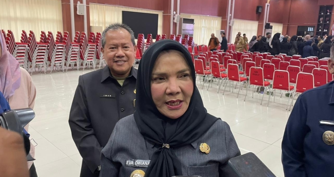 Wali Kota Eva Rolling 152 Pejabat Pemkot Bandar Lampung: dr Teti Jadi Direktur RSD A Dadi Tjokrodipo Definitif