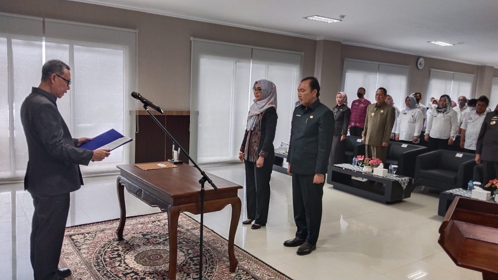 Sekda Lantik 2 Wakil Direktur RSUDAM, Ada Mantan Kadiskes Kota Bandar Lampung