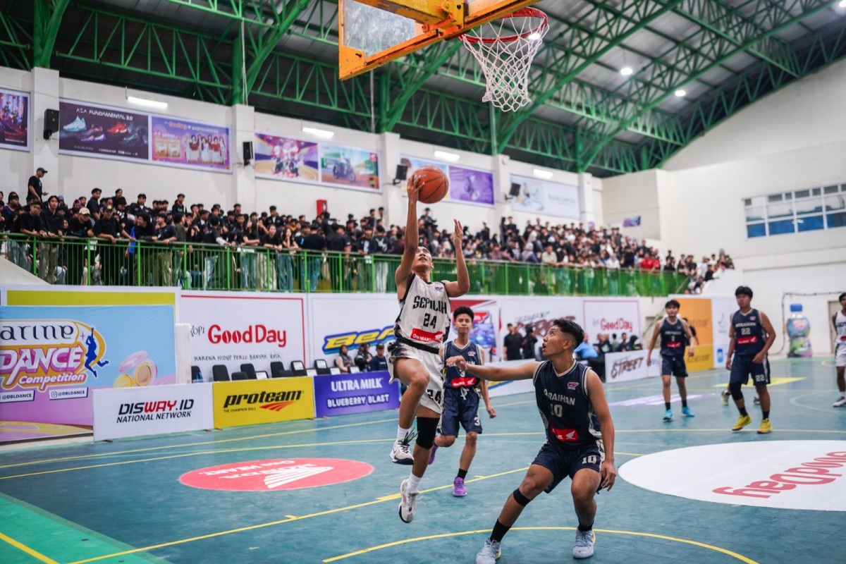 Tak Terbendung! SMAN 10 Bandar Lampung Libas Ar Raihan dan Berhak Melaju di DBL Lampung 2025–2026