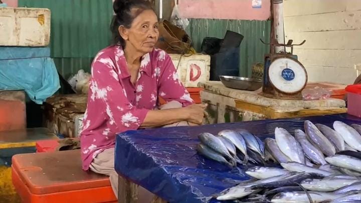 Kenaikan Harga Ikan di Pasar Gudang Lelang Tak Surutkan Minat Pembeli.