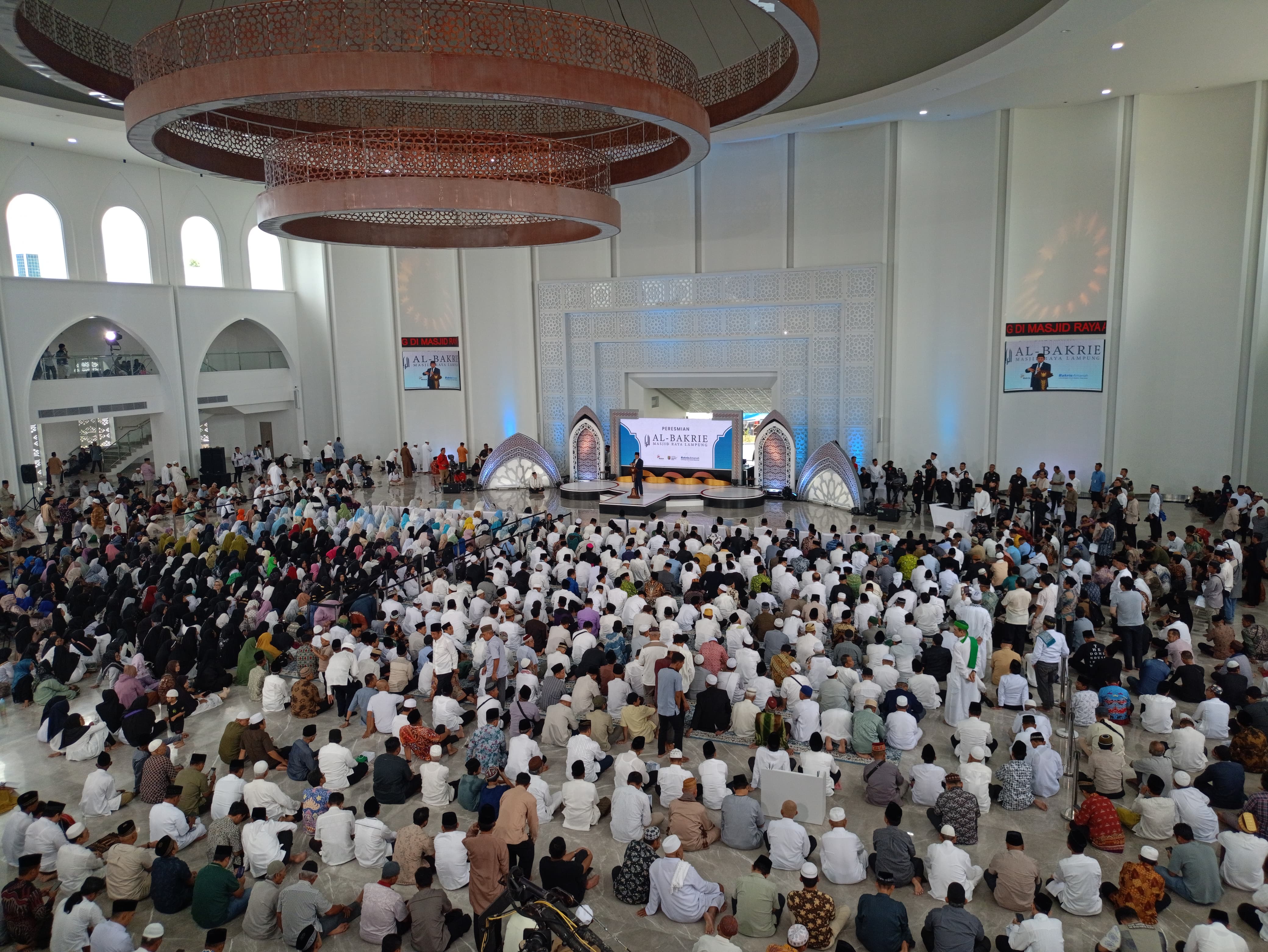 Megah dan Multifungsi, Masjid Raya Al-Bakrie Siap Jadi Pusat Ibadah dan Aktivitas Sosial di Lampung