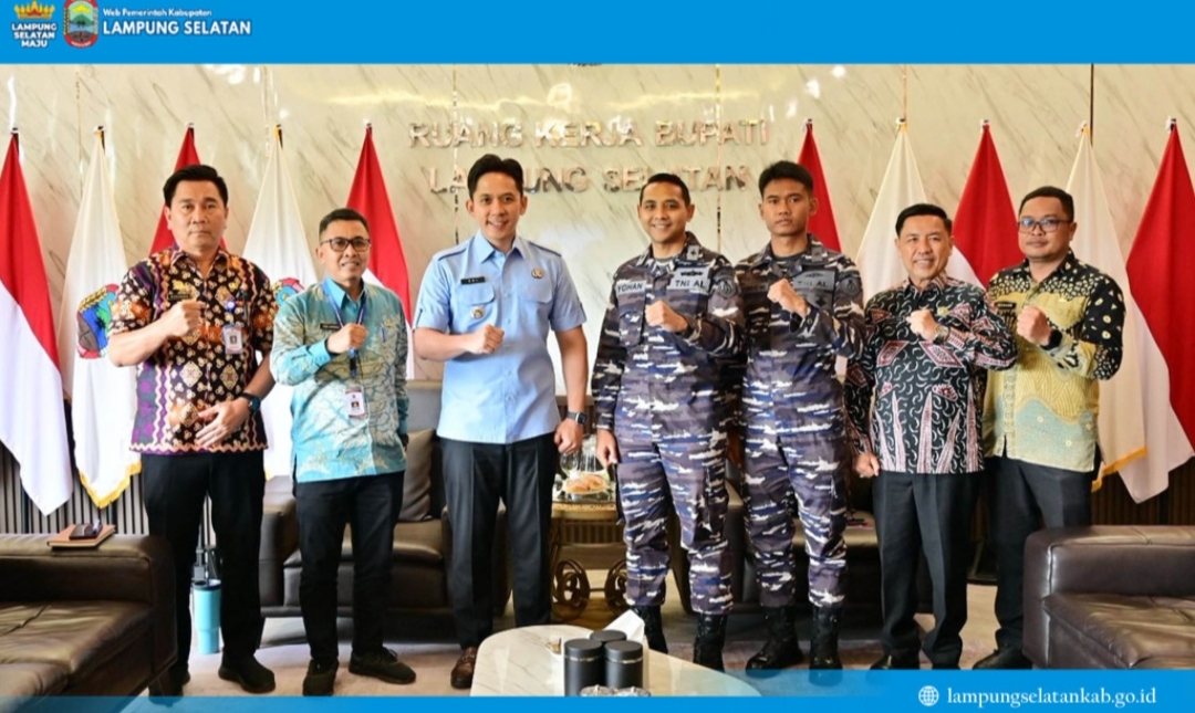 Bupati Lampung Selatan Egi Terima Audiensi Pushidrosal TNI AL Perbarui Peta Laut Teluk Lampung