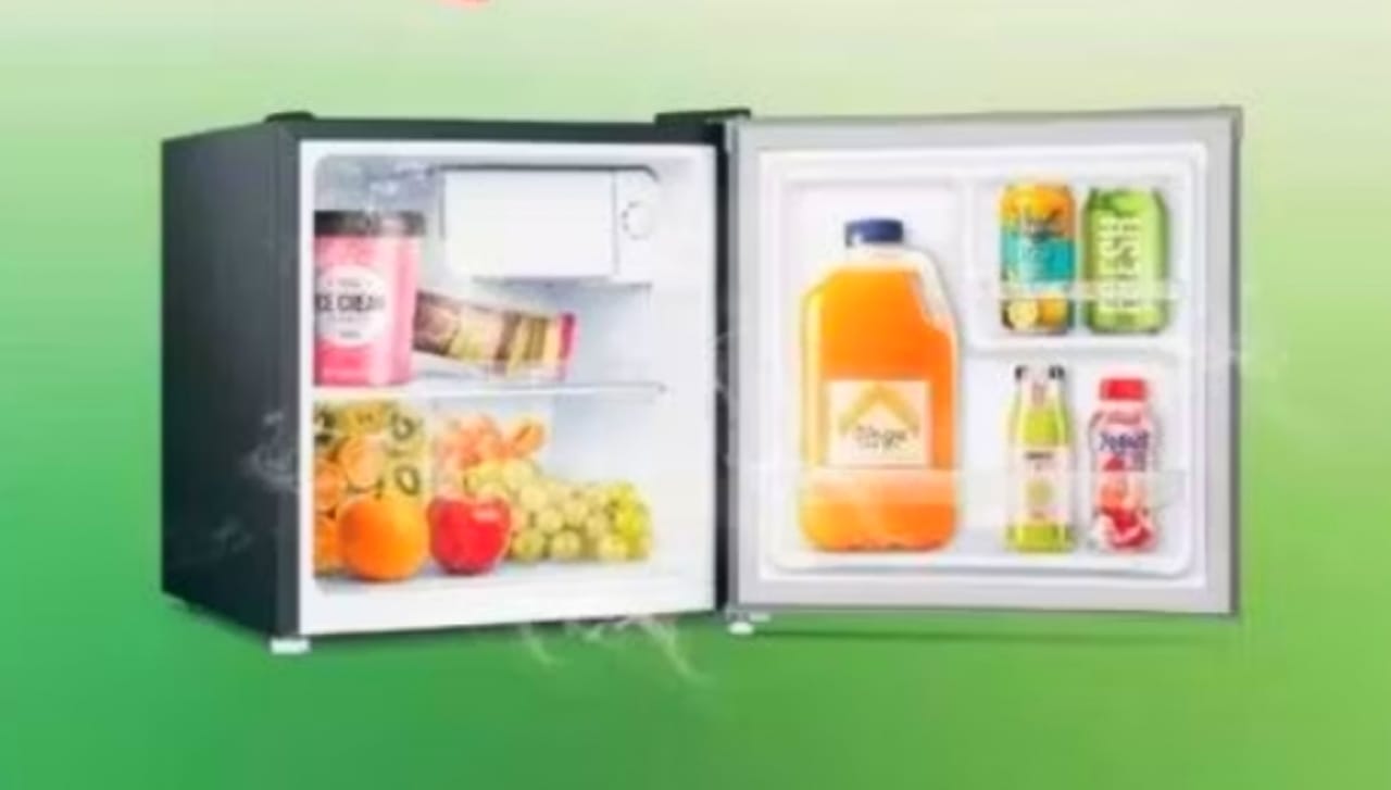 Sanken Kulkas Mini Portable Kapasitas 50 Liter, Cek Harganya