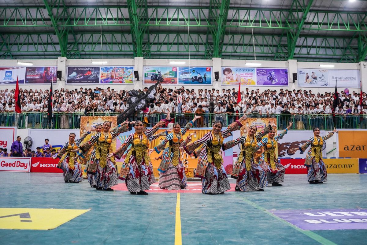 Satu Tema Dua Cerita, Semangat Kartini Hingga Transformasi Ikon Pop di Azarine DBL Dance Competition Lampung